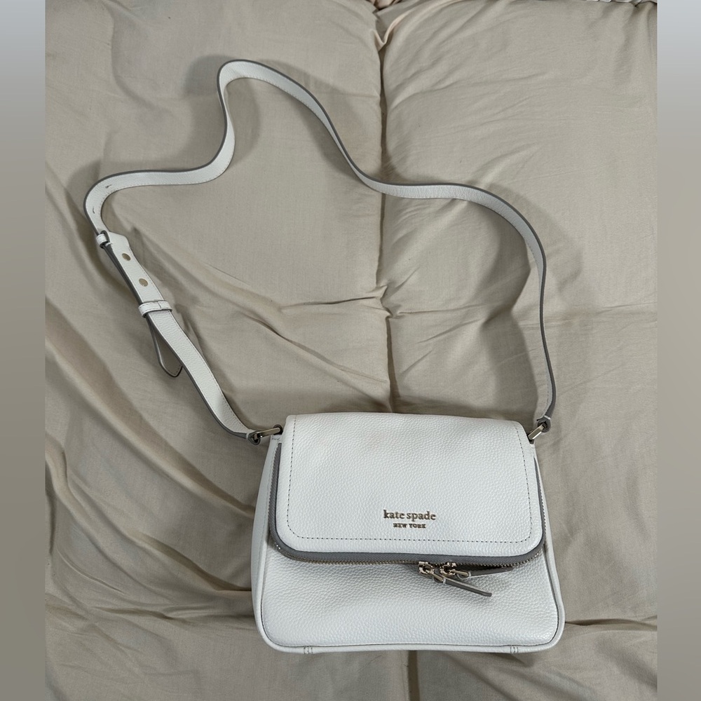 Kate Spade New York Run Around Large Flap Crossbody Crystal White